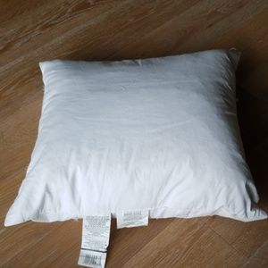 WEST ELM 20"x 20" White Duck Feather Pillow Insert